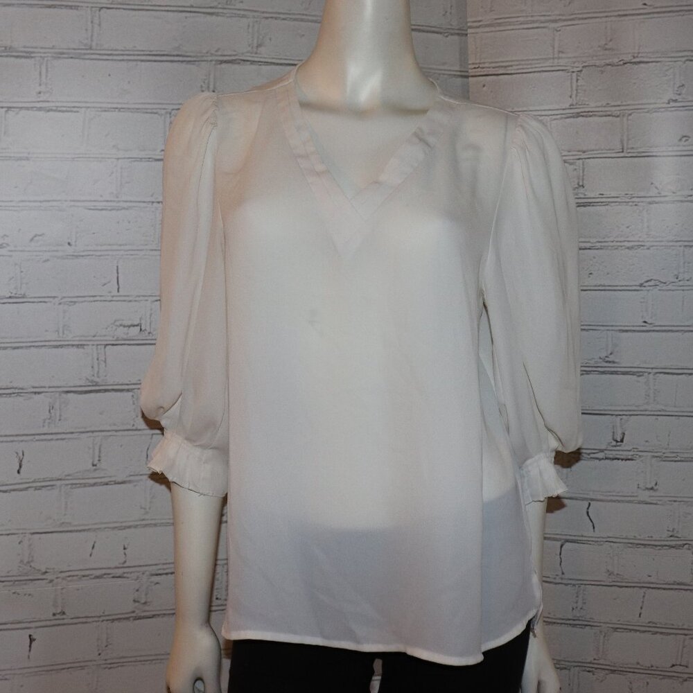 🤍✨ White Blouse · Worthington · Petite M · 3/4 Sleeve